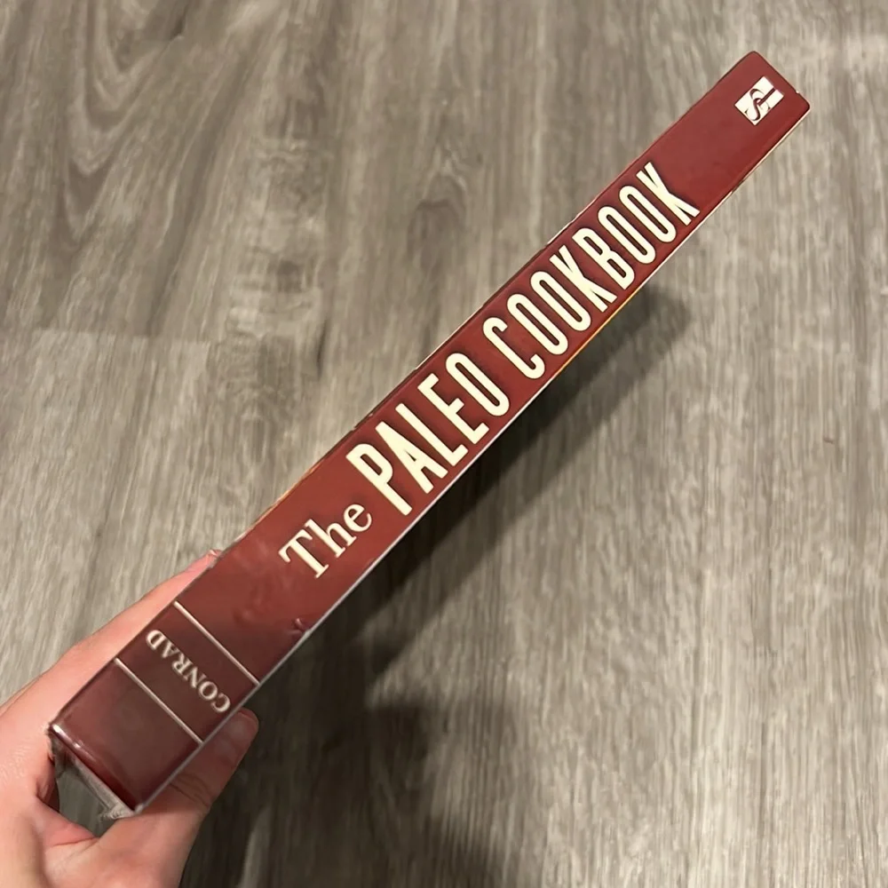 The Paleo Cookbook: 90 Grain-Free Dairy-Free Recipes the wholes family